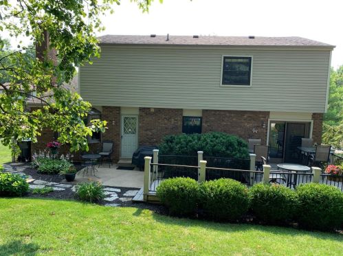 655 Genenbill Dr, Cincinnati, OH 45238-4710
