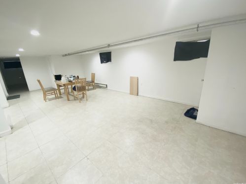 30-94 48th St, Long Island City NY  11105-1232 exterior