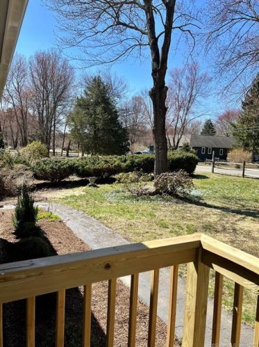 25 Atwood Rd, Woodbury CT  06798-2324 exterior