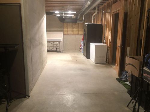 11 Whispering Springs Ct, Fond Du Lac WI  54937-6912 exterior