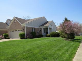 1198 Shayler Woods Dr, Stonelick, OH 45103-2684