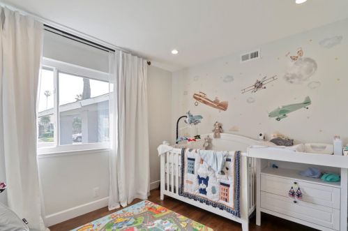 10655 Valley View Dr, Rancho Cordova CA  95670-2468 exterior