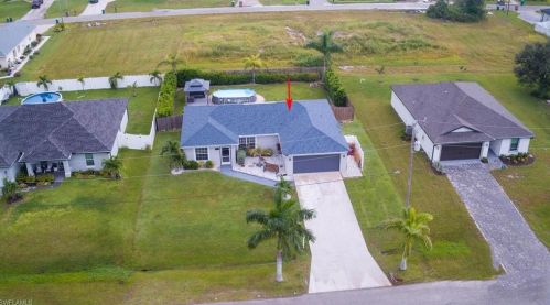 1225 26th Ave, Cape Coral, FL 33993-4870