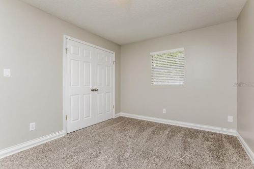 5321 Hillside Dr, Orlando FL  32810-1711 exterior