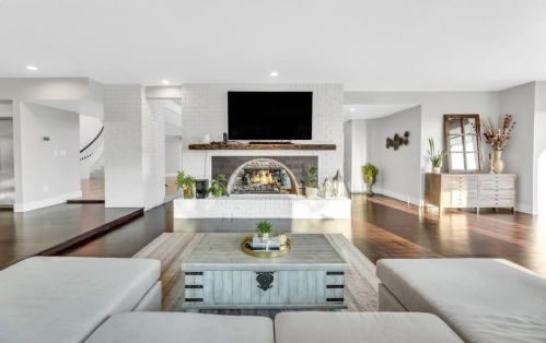 171 Dawn River Way, Folsom CA  95630-5048 exterior