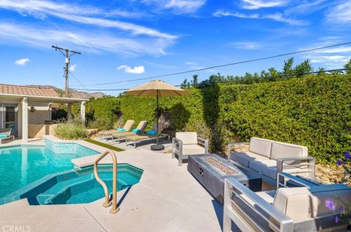 78720 Avenida La Fonda, La Quinta CA  92253-2805 exterior