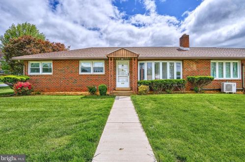 915 30th St, Camp Hill, PA 17011-5807