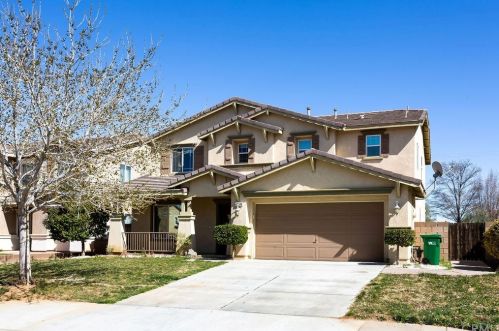 42144 Summer Ln, Lancaster, CA 93536-3795