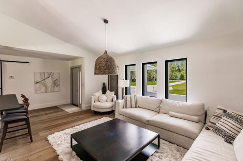 5345 Hawthorn Woods Way, Naples FL  34116-5023 exterior