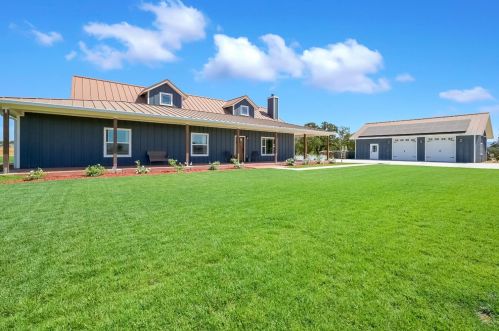 301 Sunnybrook Ln, Oroville CA  95965-8101 exterior