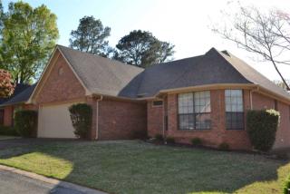 1055 Welchshire Pl, Memphis, TN 38117-5900