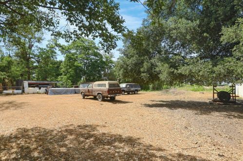 5057 Harney Ln, Lodi CA  95240-6922 exterior
