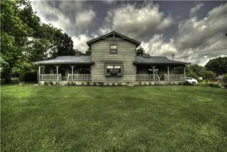 2208 Delay Dr, Lascassas, TN 37085-4313