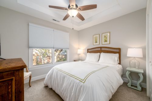 1328 Southlake Dr, Mount Pleasant SC  29464-7441 exterior