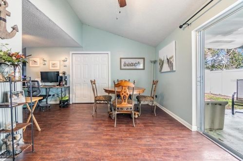 7007 Fairfax Dr, Port Richey FL  34668-5605 exterior