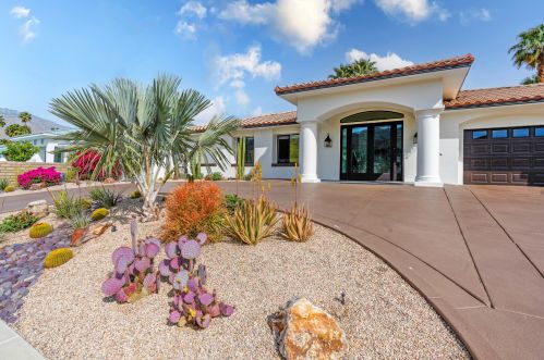 3692 Escoba Dr, Palm Springs, CA 92264-3546