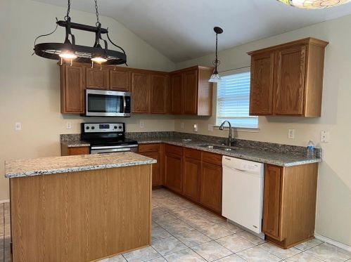2060 Falls Creek Dr, Oak Point TX  75068-5883 exterior