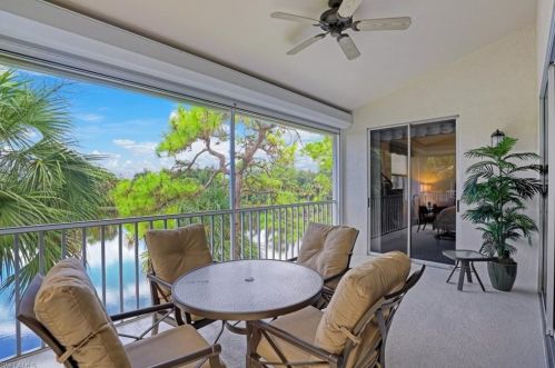 27030 Lake Harbor Ct, Bonita Springs, FL 34134-1600