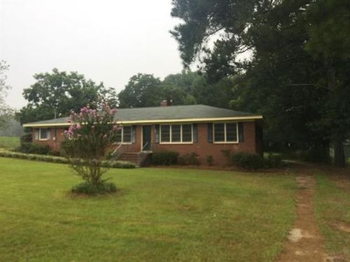 155 Lee St, Johnston, SC 29832-1545