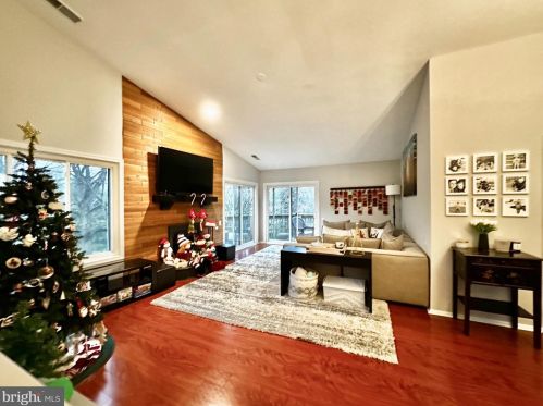 909 Pritchard Pl, Newtown Square PA  19073-3036 exterior