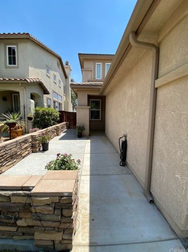 36579 Bay Hill Dr, Beaumont, CA 92223-8018