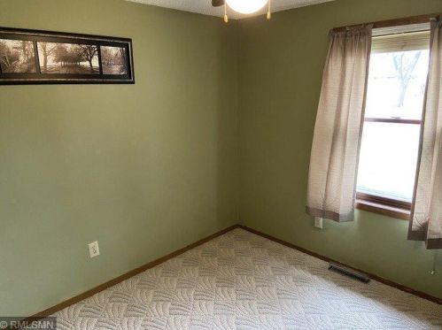 214 10 St, Little Falls MN  56345-1861 exterior