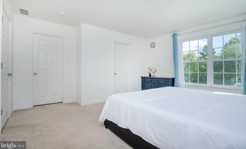 24 Grissom Dr, Bear DE  19701-6848 exterior