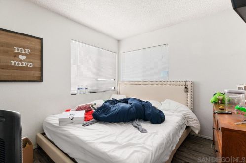 2242 Molokai Way, San Diego CA 92154-1558 exterior