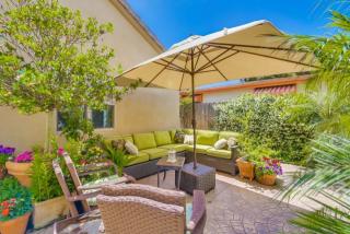 215 I Ave, San Diego CA  92118-1113 exterior