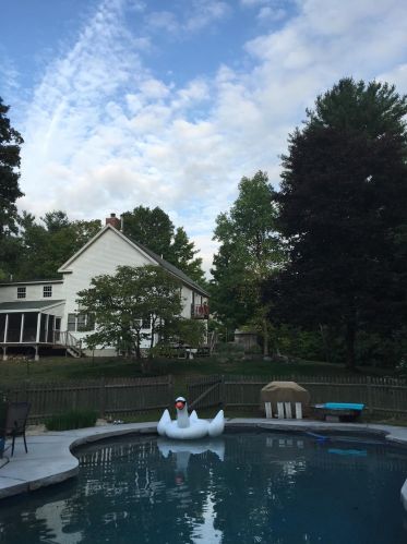 73 Main St, Hopkinton NH  03229-3003 exterior