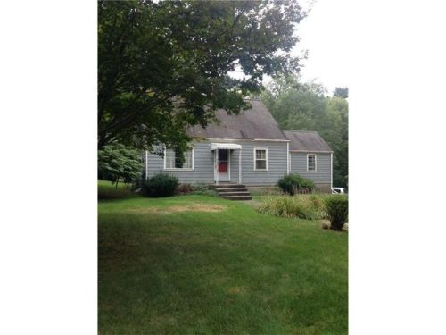 293 Hattertown Rd, Upper Stepney, CT 06468-1030