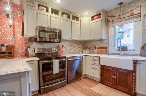 388 High St, Highspire PA  17034-1406 exterior