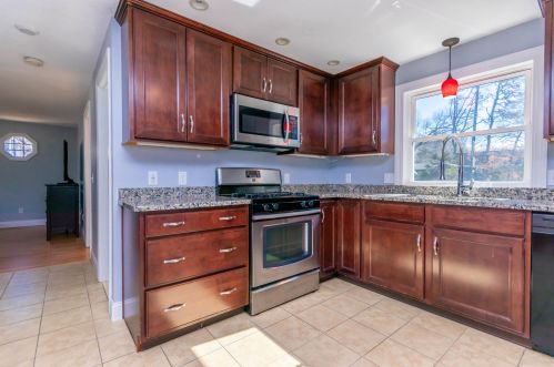 3 Dinahs Way, Wareham MA  02571-1463 exterior