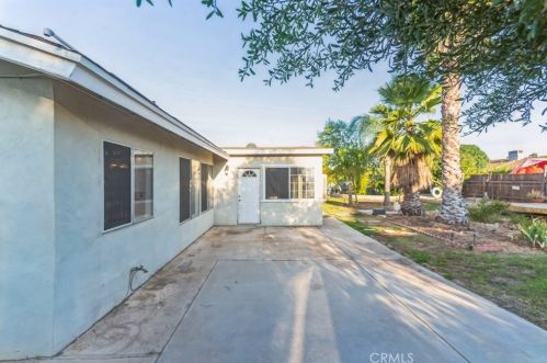 26033 Lancaster Dr, Menifee CA  exterior