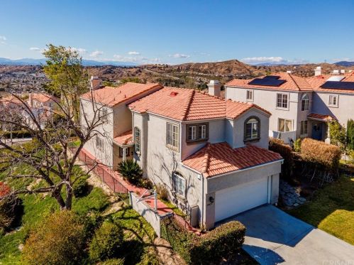 18655 Nathan Hill Dr, Santa Clarita, CA 91351-3444