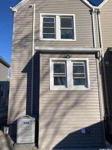 128-06 142nd St, Jamaica, NY 11436-5218