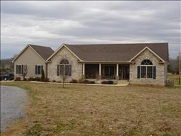 1070 Frank Martin Rd, Shelbyville, TN 37160-7171