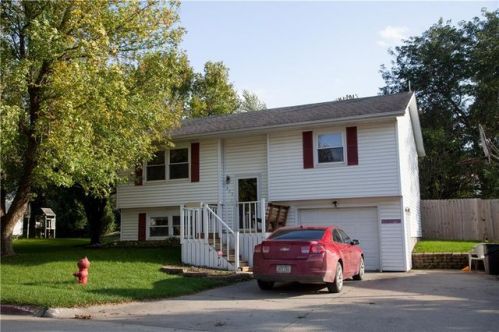 305 Kimberly Ln, Baxter, IA 50028-7703