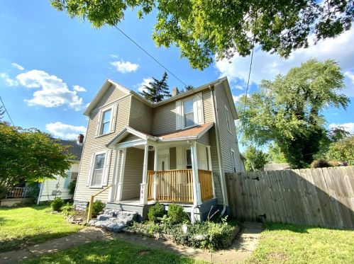961 Kercher St, Miamisburg, OH 45342-1825