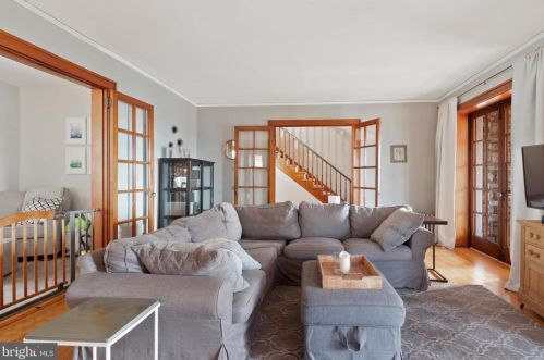 727 Baltimore Pike, Kennett Sq PA  19348-2405 exterior