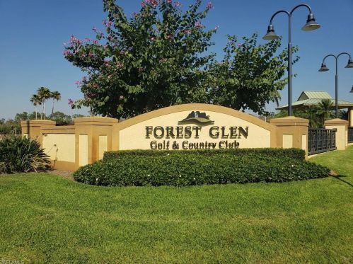 3970 Loblolly Bay Dr, Naples FL  34114-2531 exterior