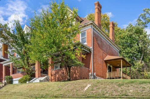 6363 Jackson St, Pittsburgh, PA 15206-2231