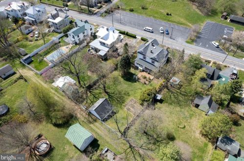 5 Amiss Ave, Richmond National Battlefiel VA  22835-1309 exterior