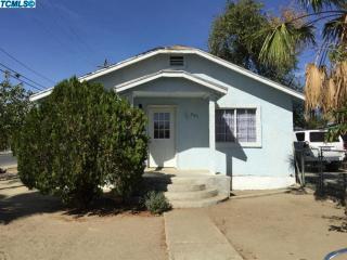 901 Lassen St, Avenal, CA 93204-1846