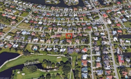 1275 6th Ave, Marco Island, FL 34145-2872