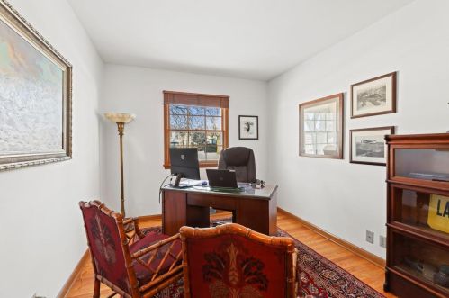 5353 Lakeview Dr, Greendale WI 53129-1930 exterior