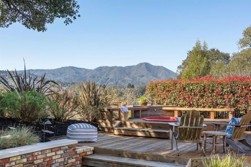83 Laverne Ave, Mill Valley, CA 94941-3426