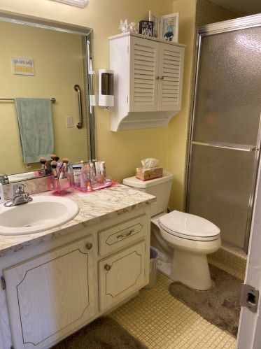53 Somerset C, West Palm Beach FL  33417-2112 exterior