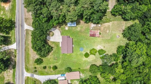 1548 Fish Hatchery Rd, Huntsville, TX 77320-7018