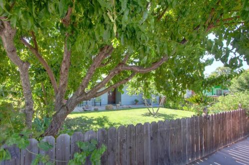 642 Dodds Dr, Woodland CA  95776-4258 exterior